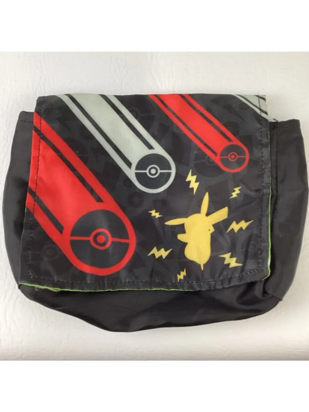 Jazwares Pokemon Belt Lure Ball Pouch Pokeball Toy Bundle Lot Toy Pikachu Figure